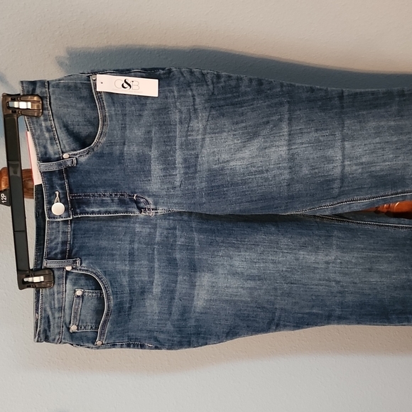 Jeans - Picture 5 of 7